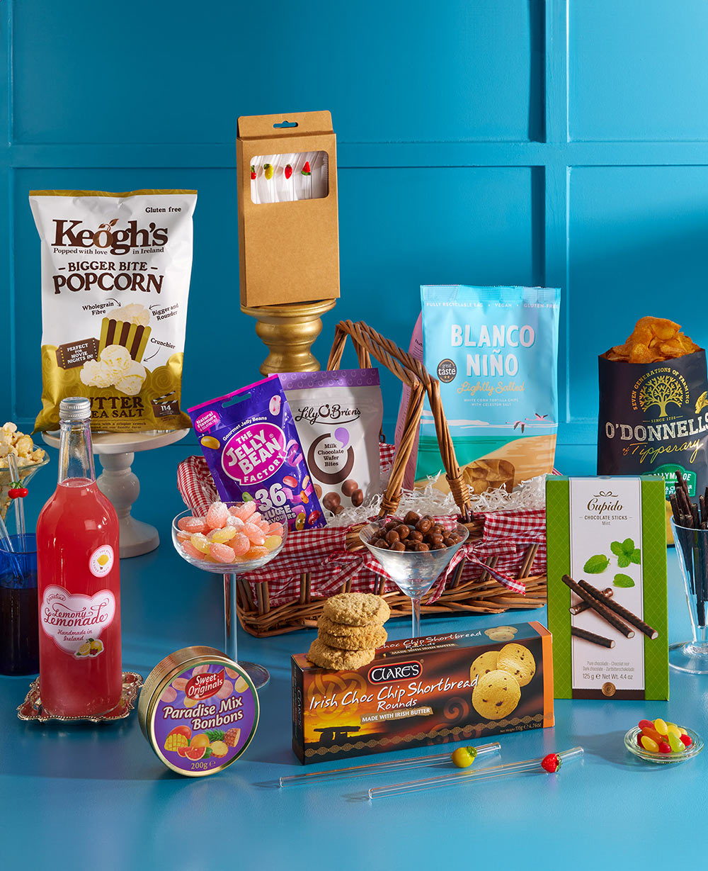 Family Favourites Gift Hamper<br/>(Corporate Gifts) Family Favourites Gift Hamper<br/>(Corporate Gifts)