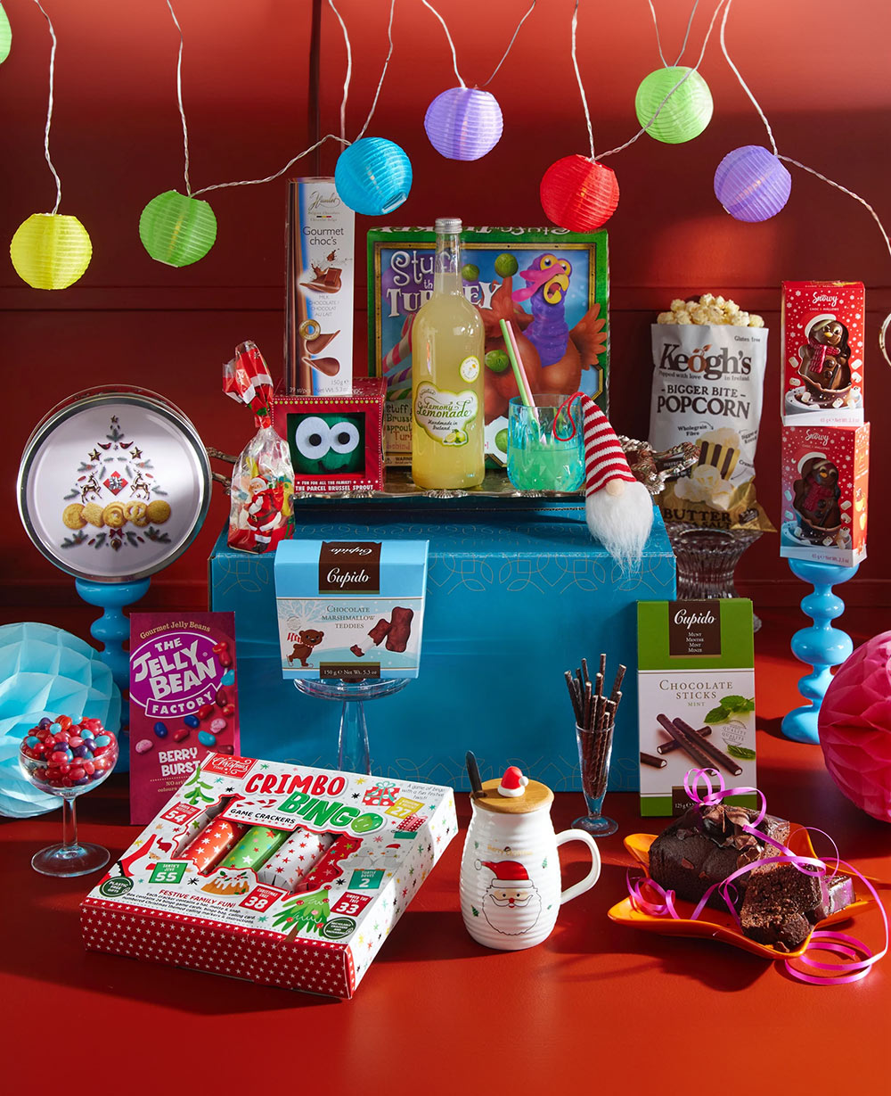 Family Christmas Party Gift Hamper<br/>(Corporate Gifts) Family Christmas Party Gift Hamper<br/>(Corporate Gifts)